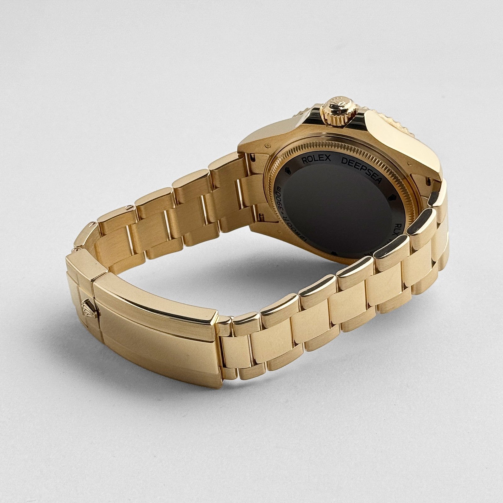 R01ex Deepsea 136668LB Yellow Gold Blue Dial Oyster