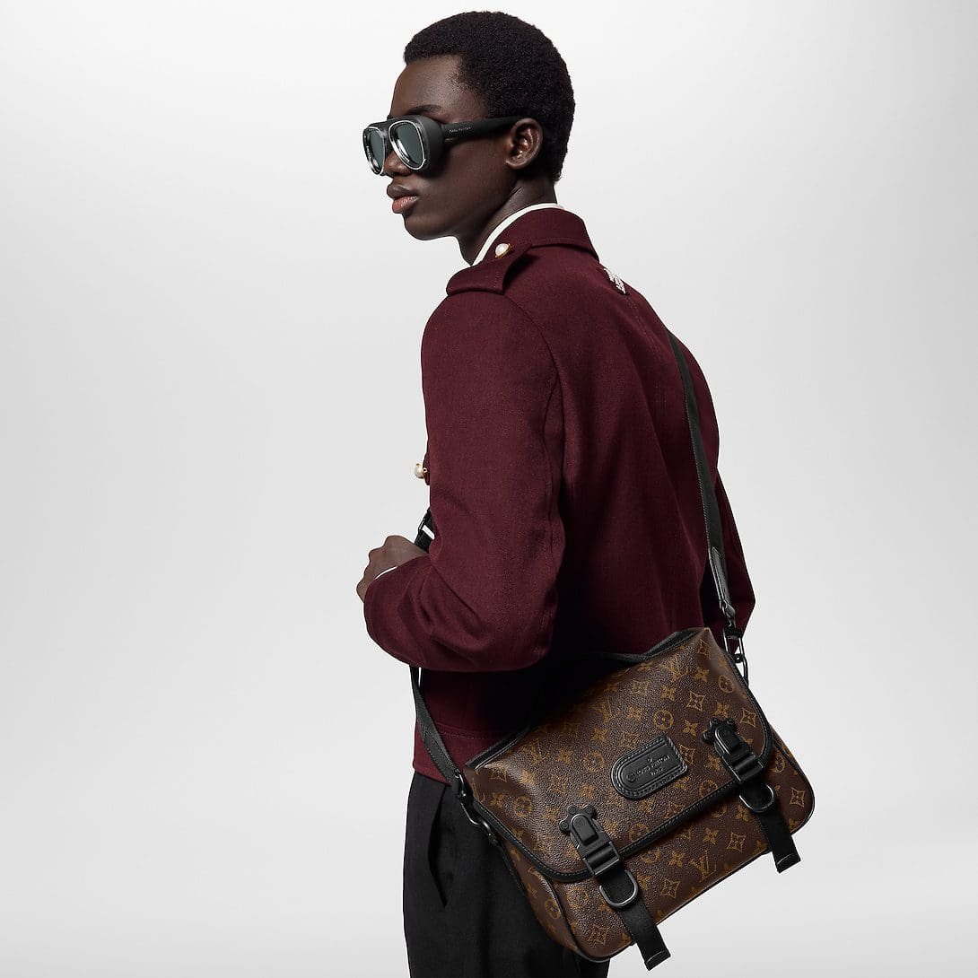 L0vis Vvtt0n M46972 LV Trail Messenger