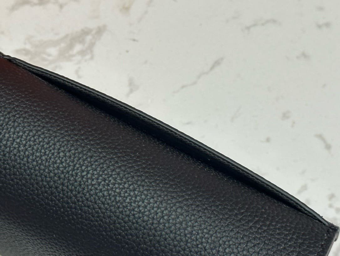 L0vis Vvtt0n M82085 Fastline Wearable Wallet