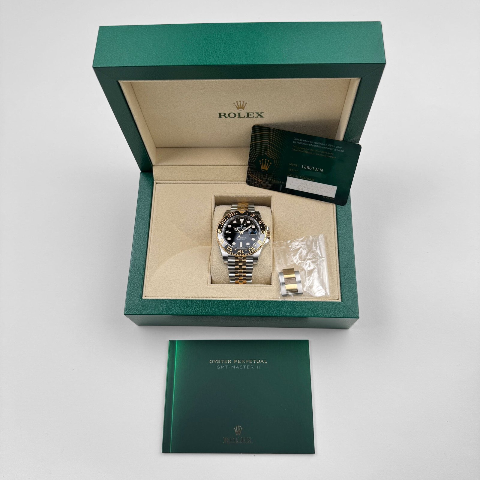 R01ex GMT-Master II 126713GRNR Stainless Steel Yellow Gold Black Dial Jubilee (2025)