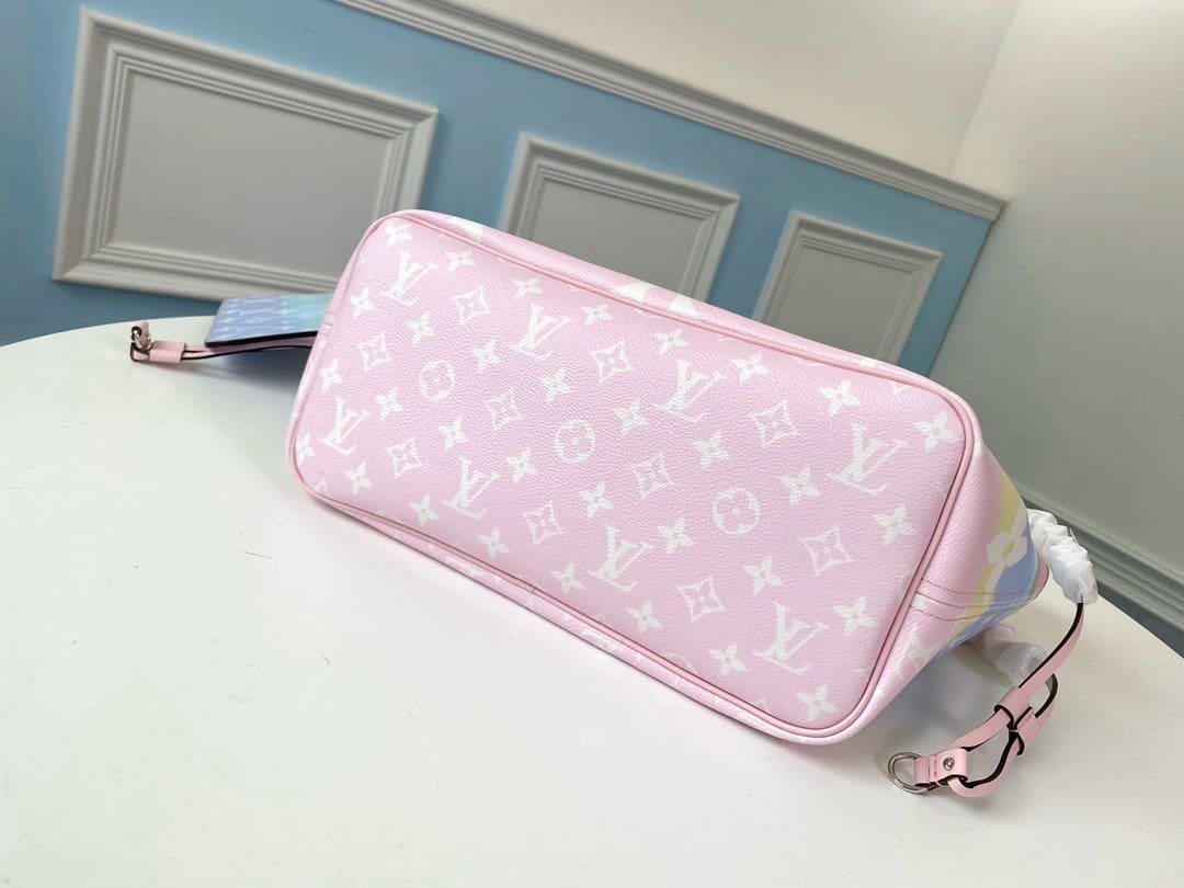 L0vis Vvtt0n M45270 Escale Neverfull MM