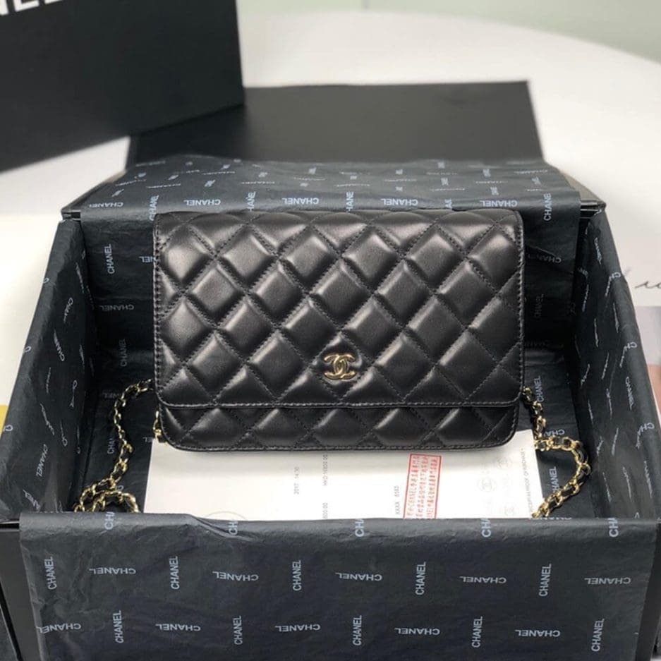 Ch**el WALLET ON CHAIN AP3054