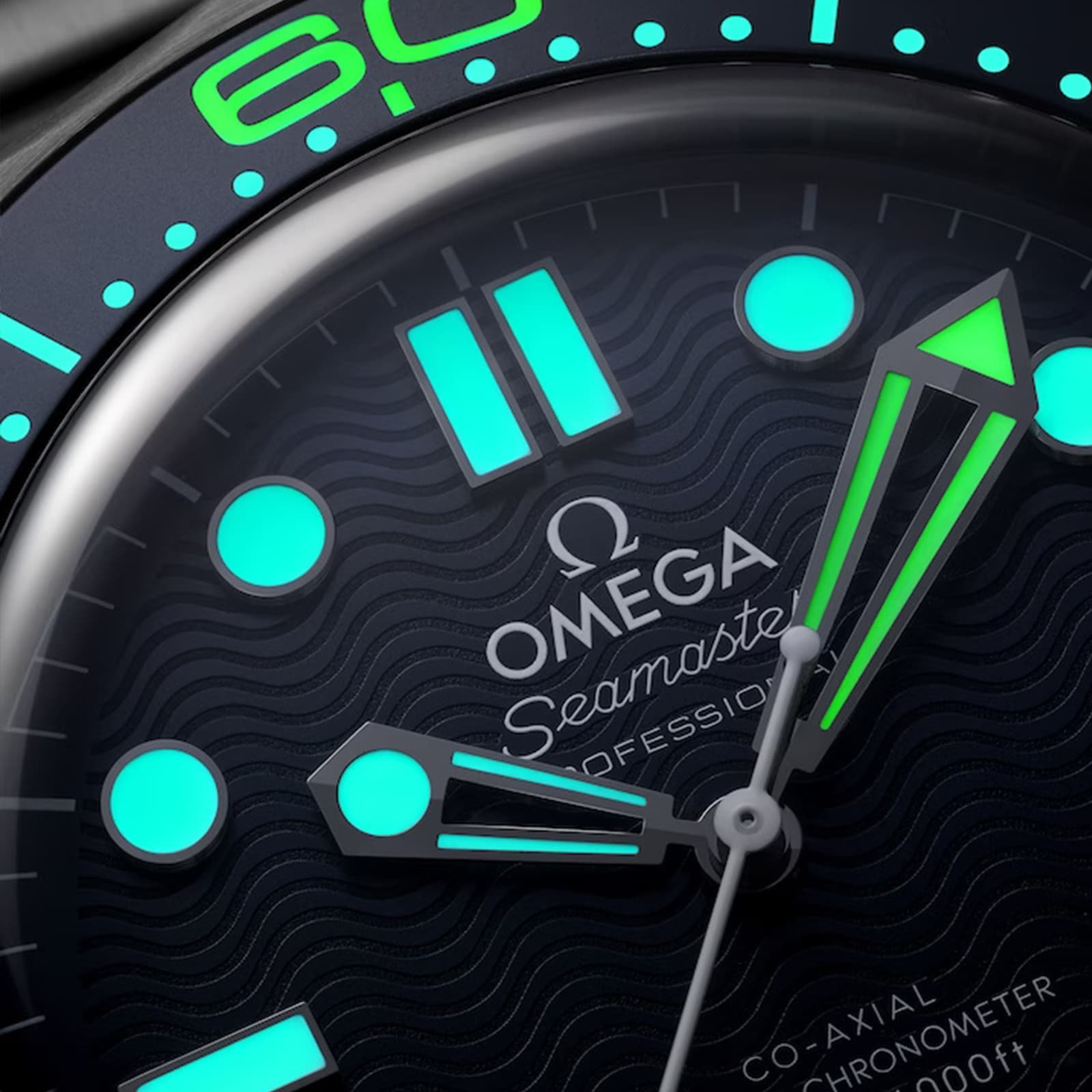 0me*ga Seamaster Diver 300M James Bond 007 60th Anniversary