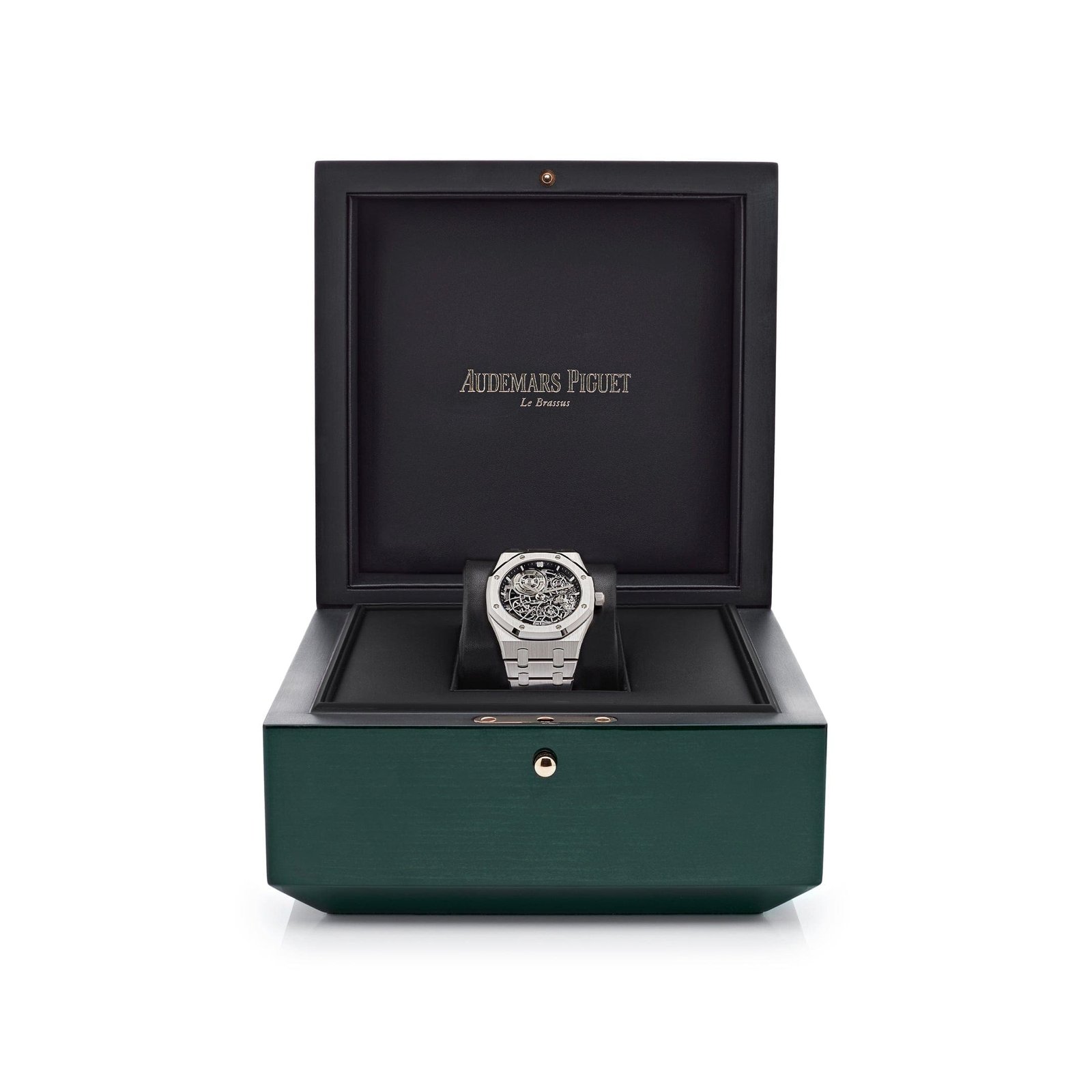 Audemars P1g*et Royal Oak 16204BC.OO.1240BC.01 ‘Jumbo’ Extra-Thin Openworked White Gold