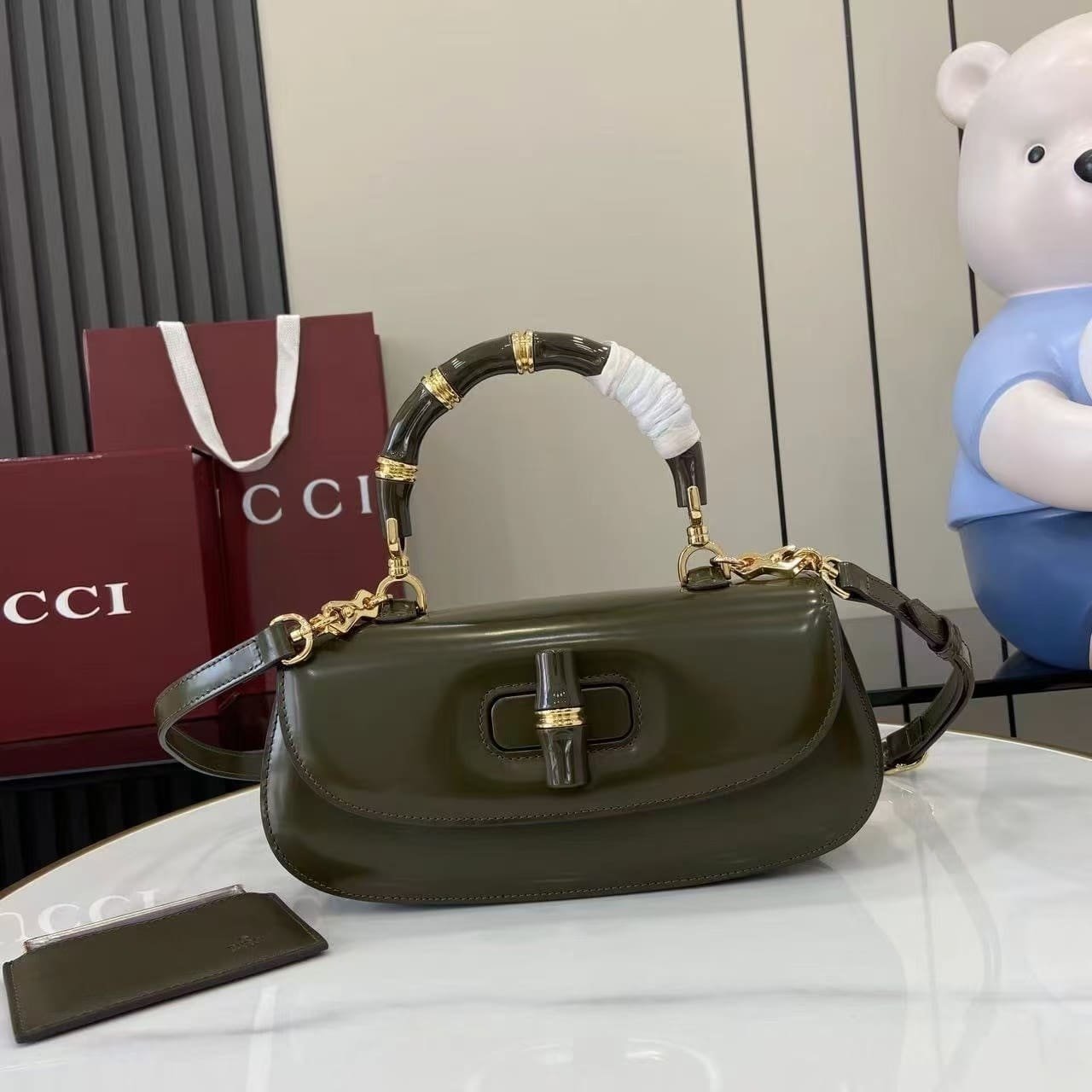 Gvc*1 BAMBOO DIVA MEDIUM BAG