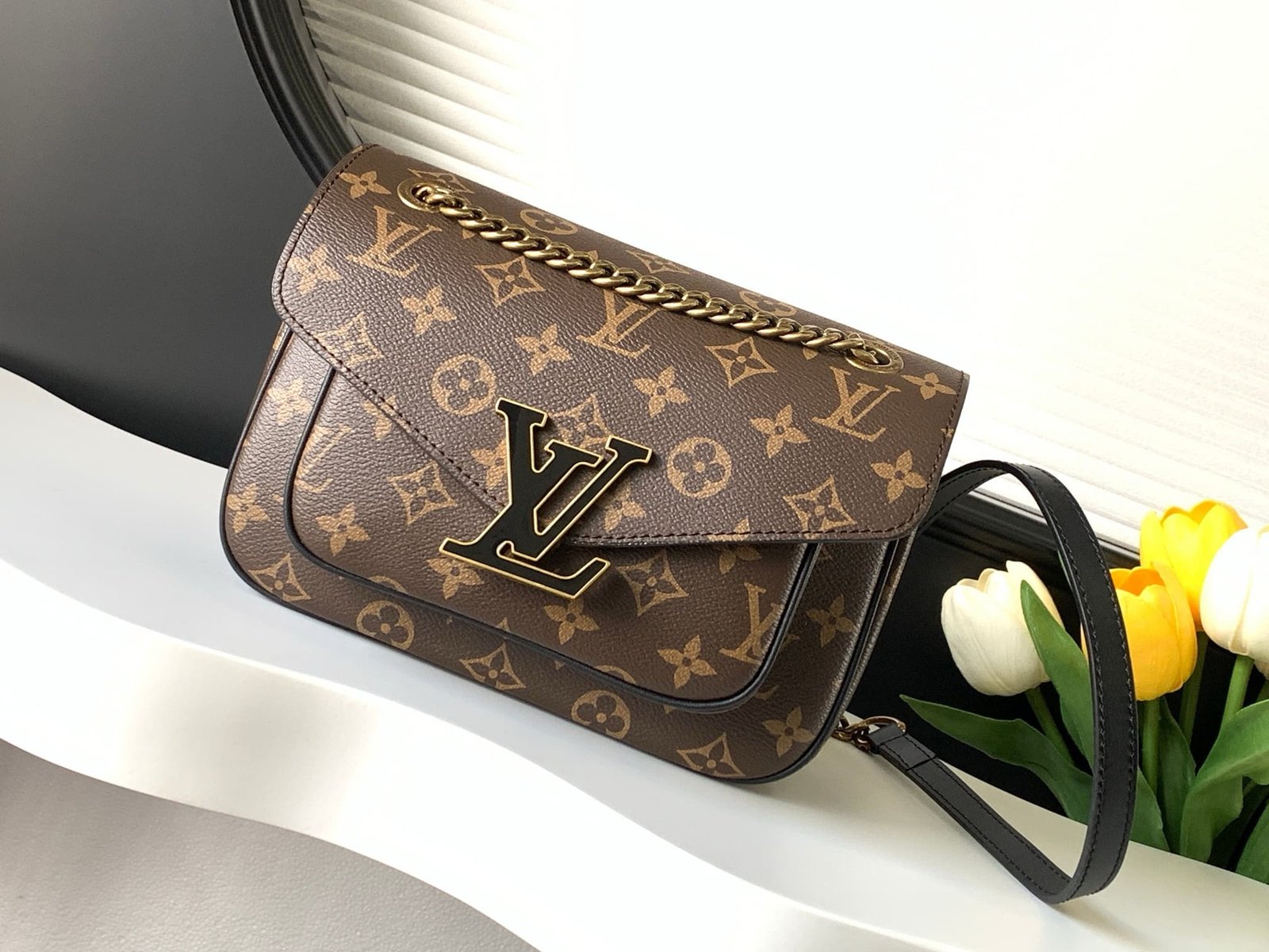 L0vis Vvtt0n M45592 Passy Bag