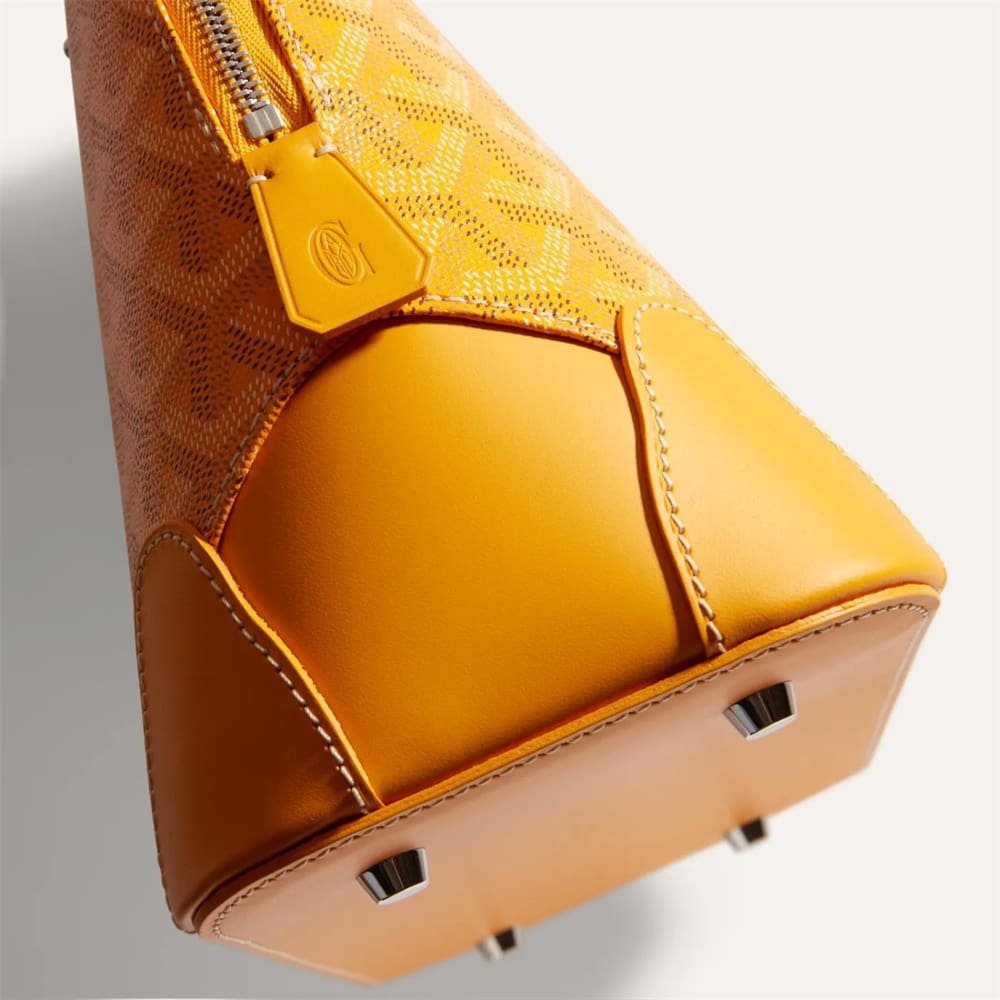 G09ard Vendôme PM Bag