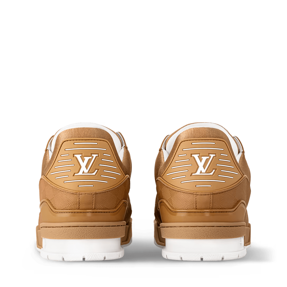 L0vis Vvtt0n 1AHTT9 LV Trainer Sneaker