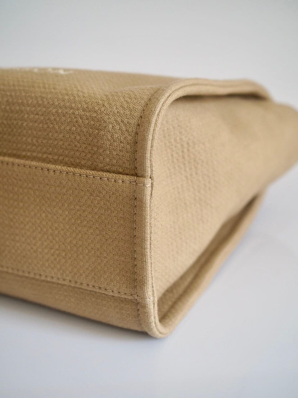 Ch**el Deauville Tote Small Beige Canvas