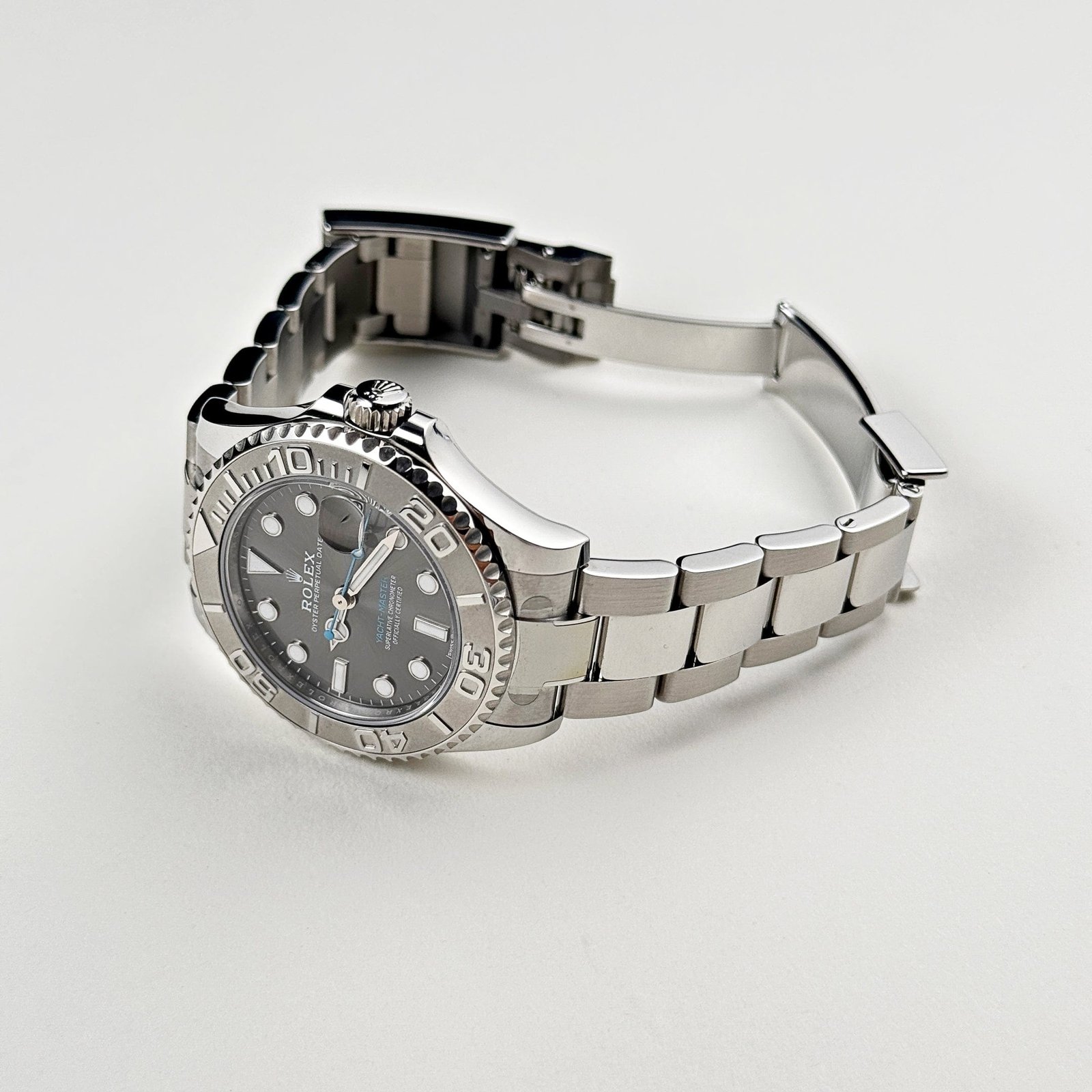 R01ex Yacht-Master 37 268622 Stainless Steel/Platinum Rhodium Dial (2024)