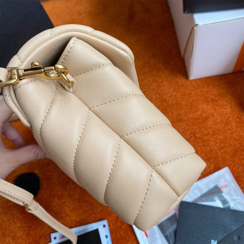 Sa1nt Lau*nt Y51 Toy Loulou Bag