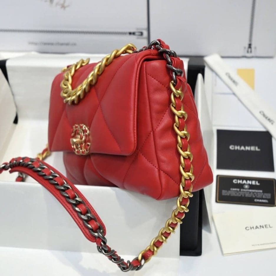 Ch**el 19 HANDBAG AS1160