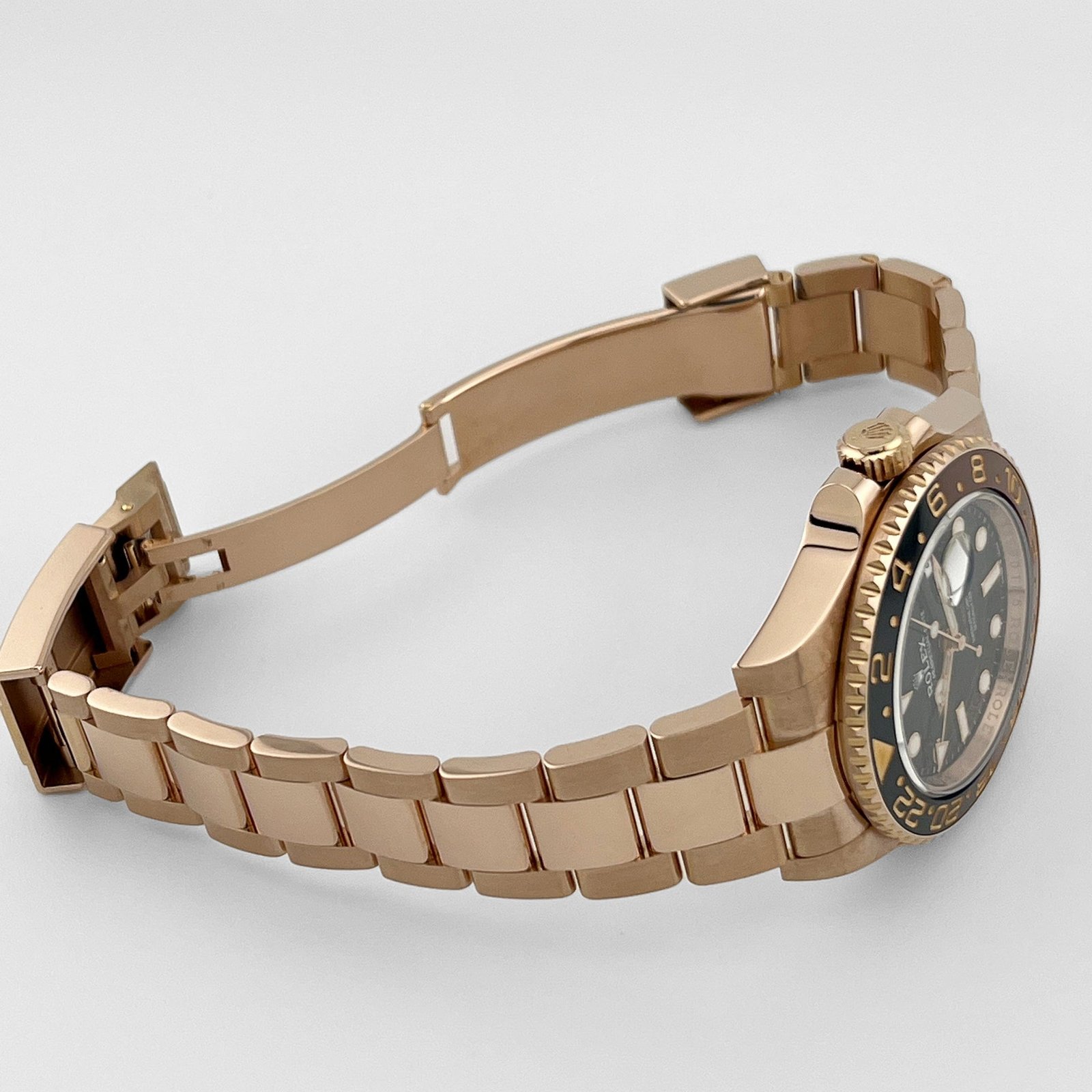R01ex GMT-Master II 126715CHNR ‘Root Beer’ Rose Gold Black Dial (2019)