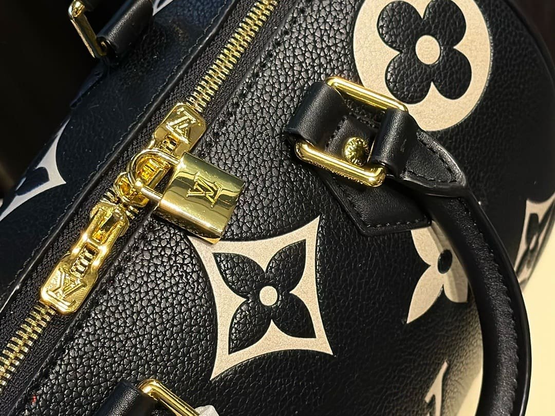 L0vis Vvtt0n M58947 Speedy Bandoulière 25
