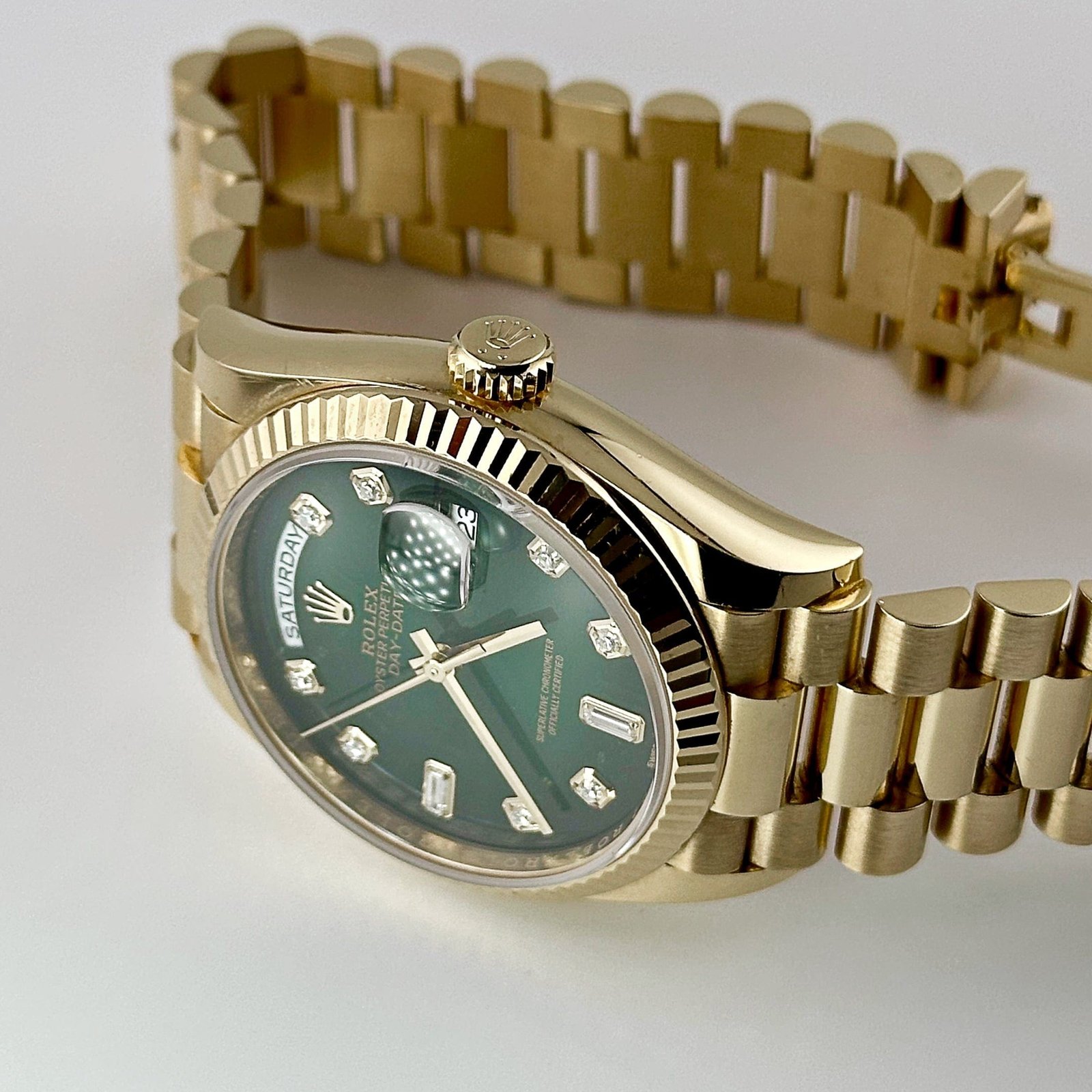 R01ex Day-Date 36 128238 Yellow Gold Green Ombré D1am0nd Dial