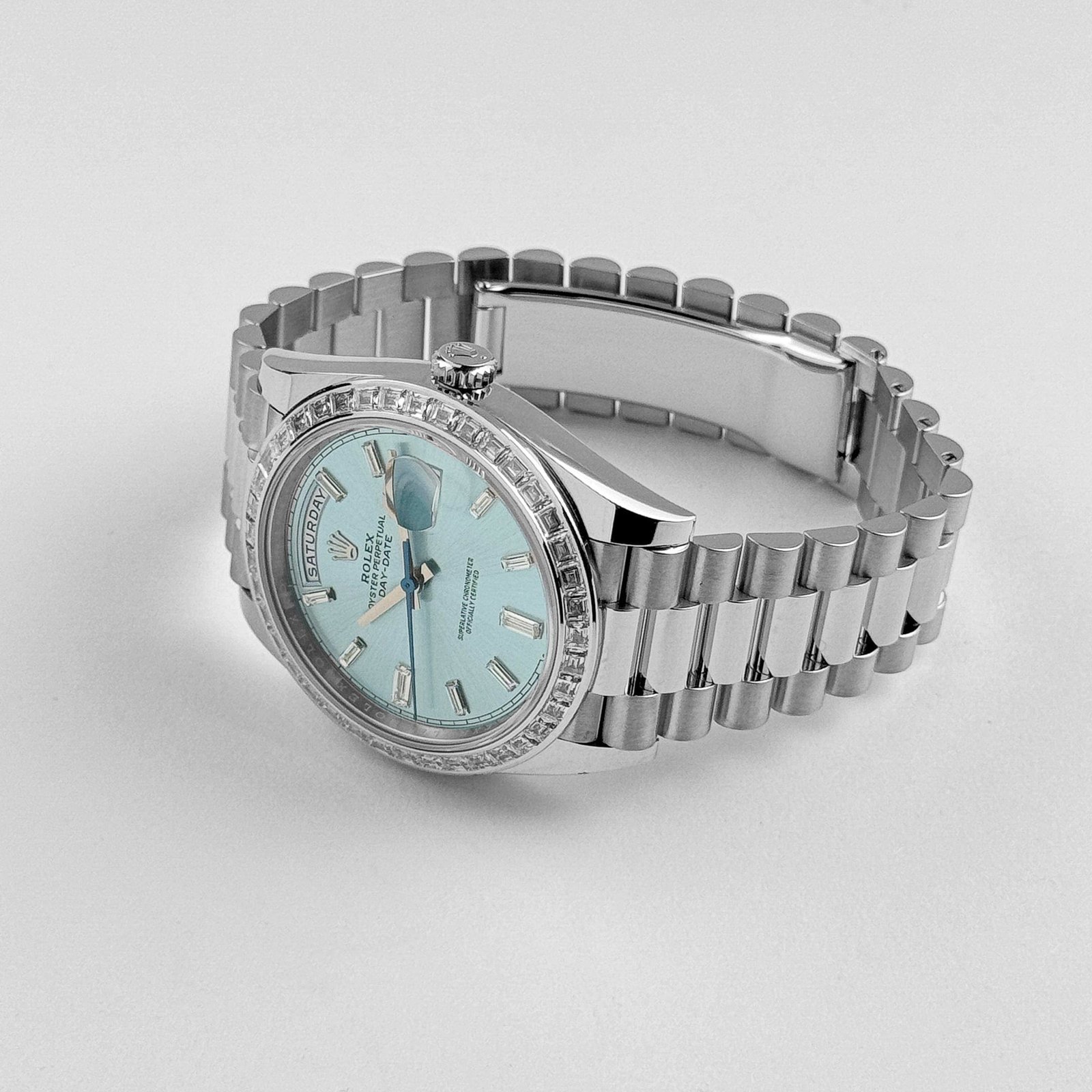 R01ex Day-Date 40 228396TBR Platinum D1am0nd Bezel Ice Blue D1am0nd Dial (2023)
