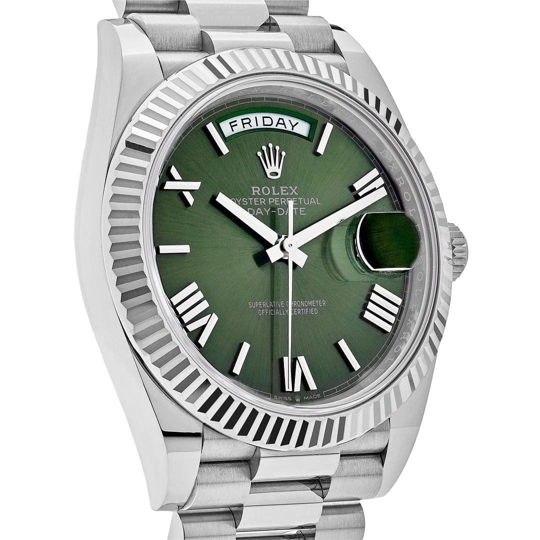 R01ex Day-Date 40 228239 White Gold Olive Dial (2022)