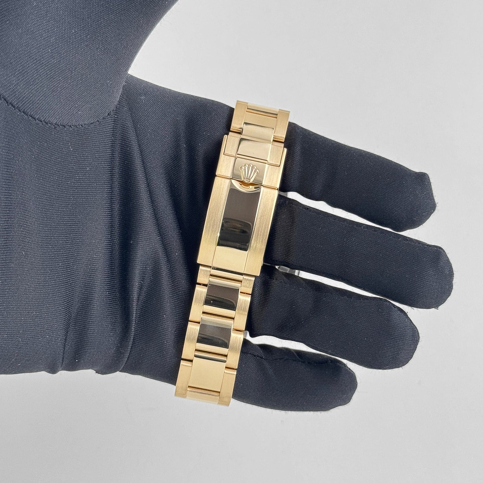 R01ex Daytona 116508 Yellow Gold Black Dial (2023)