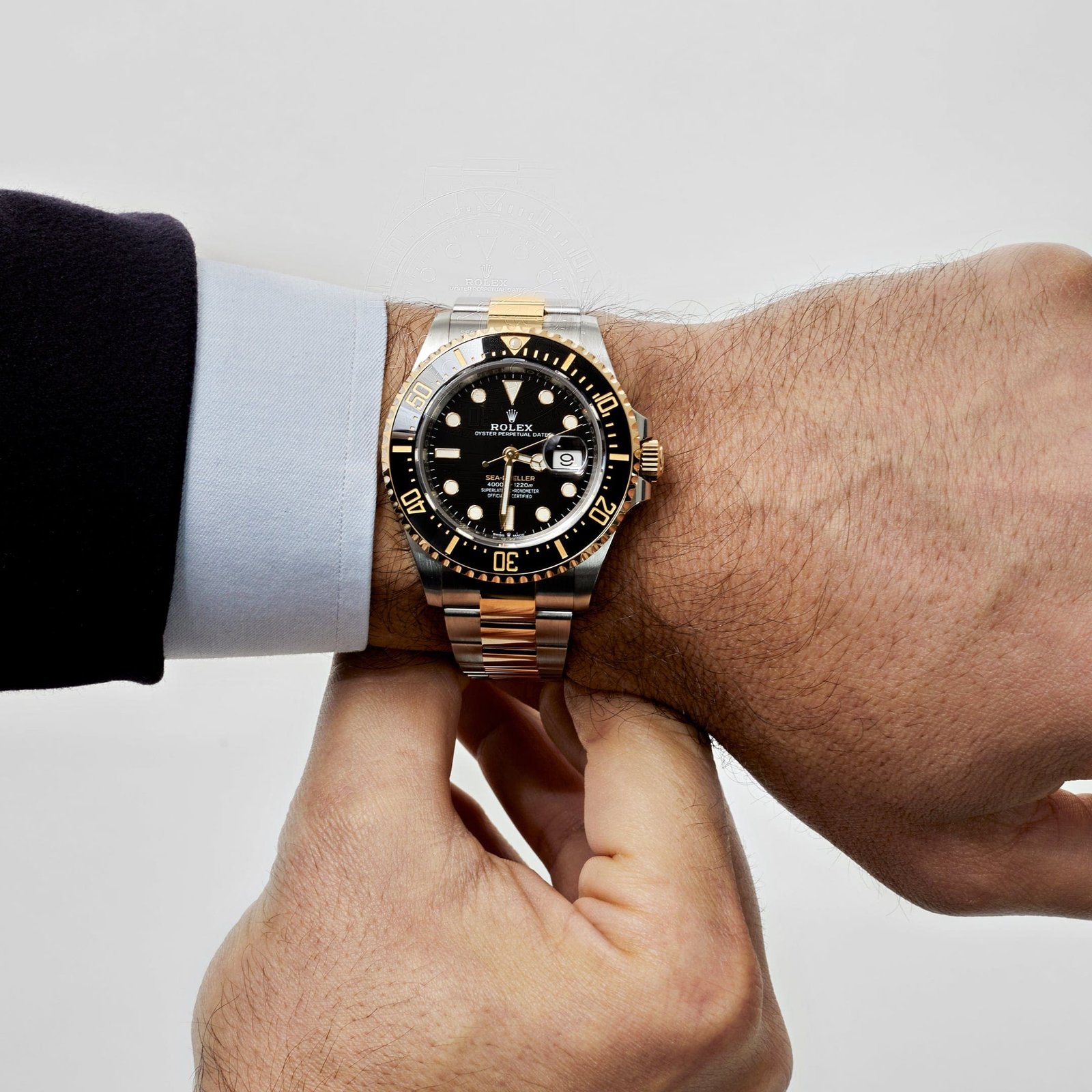 R01ex Sea-Dweller 126603 Stainless Steel Yellow Gold Black Dial (2025)