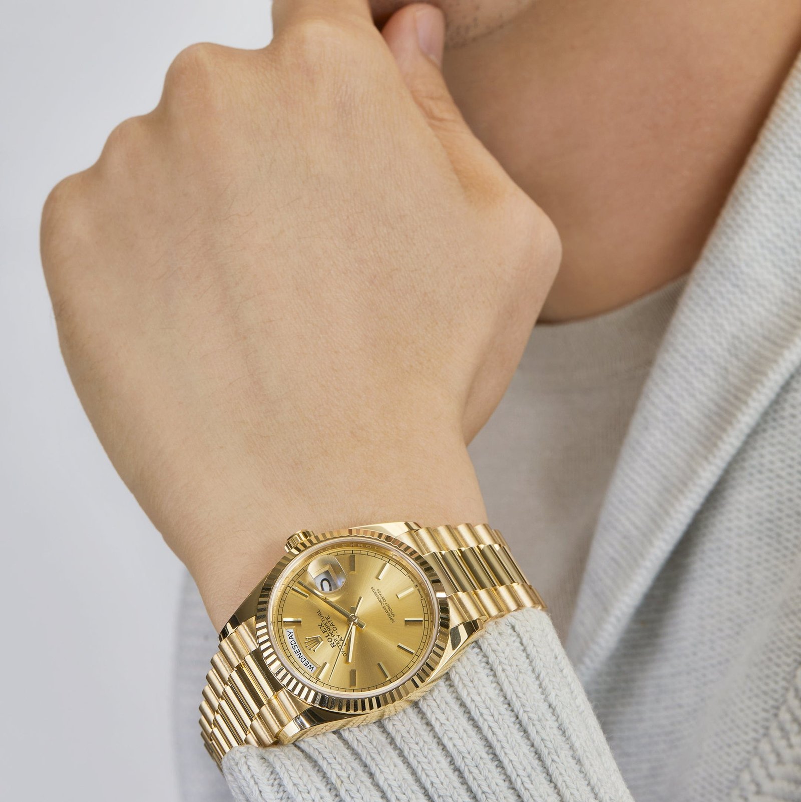 R01ex Day-Date 36 128238 Yellow Gold Champagne Dial