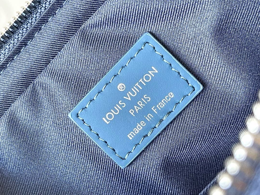 L0vis Vvtt0n M11592 Trio Messenger