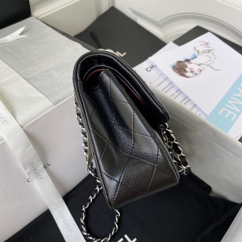 Ch**el SMALL CLASSIC HANDBAG Grained Calfskin & Silver Metal